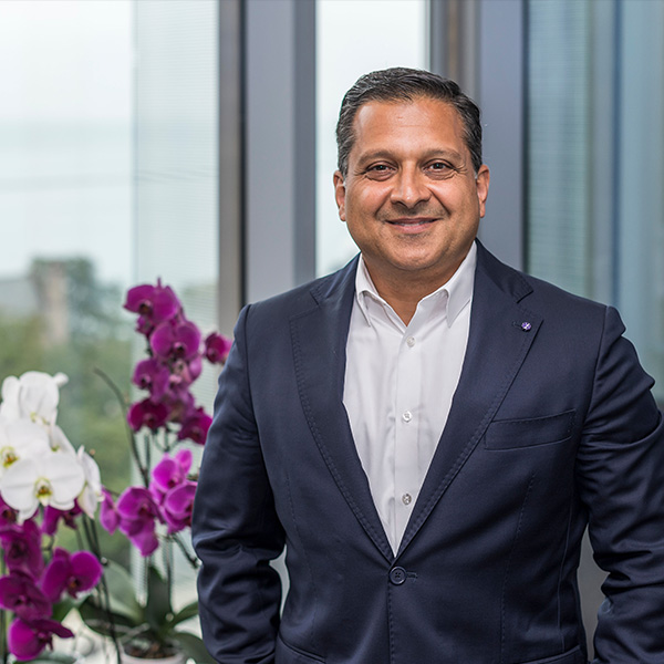 dr ali shilatifard headshot