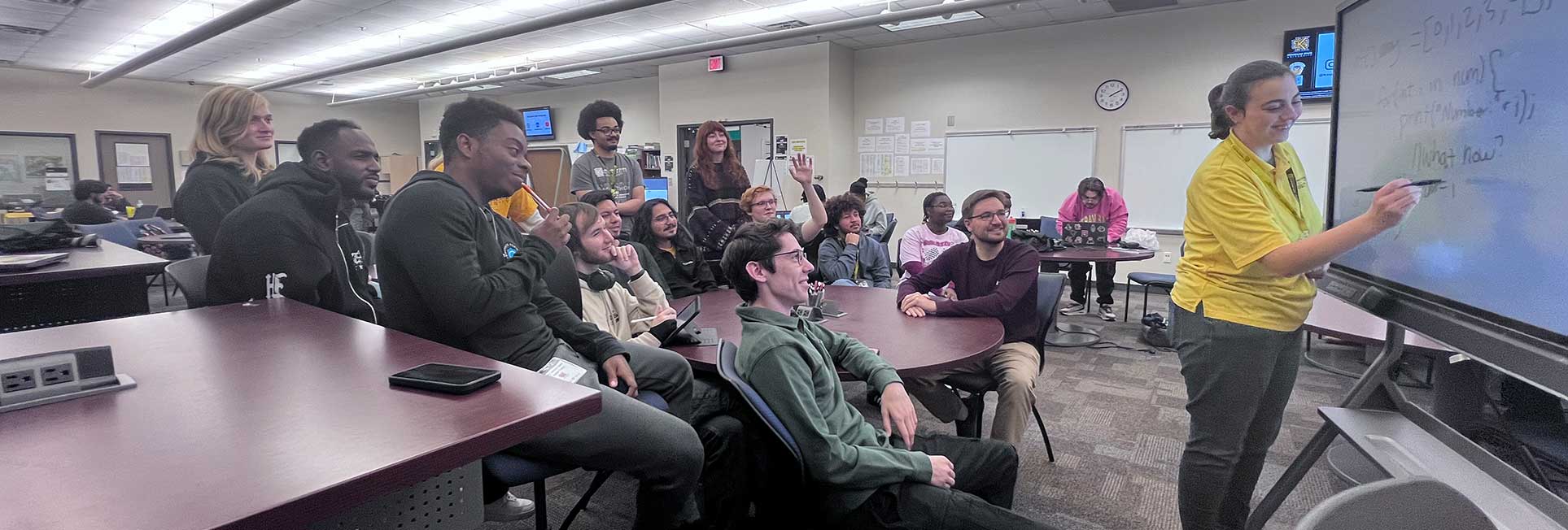 students in the tutoring lab