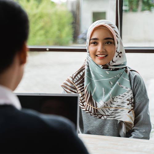 hr speaking with a faculty mentee.