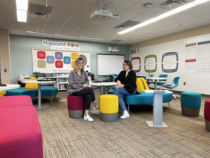 Visiting Scholars at the Interactive Research Methods Lab.