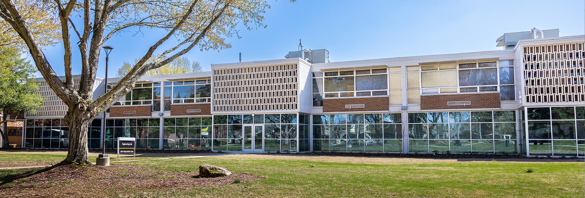 spceet advising building