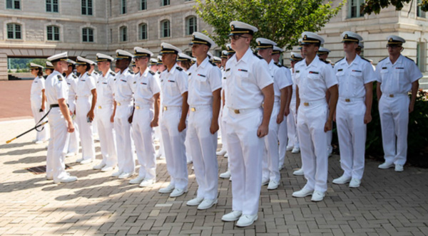 Photo of naval academy personal midshipmen